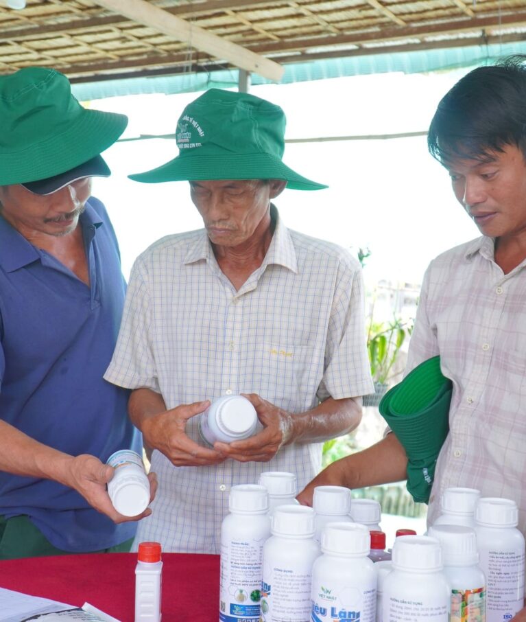 Organic farms avoid toxic inputs, improve soil health, grow clean, sustainable food that supports nature.