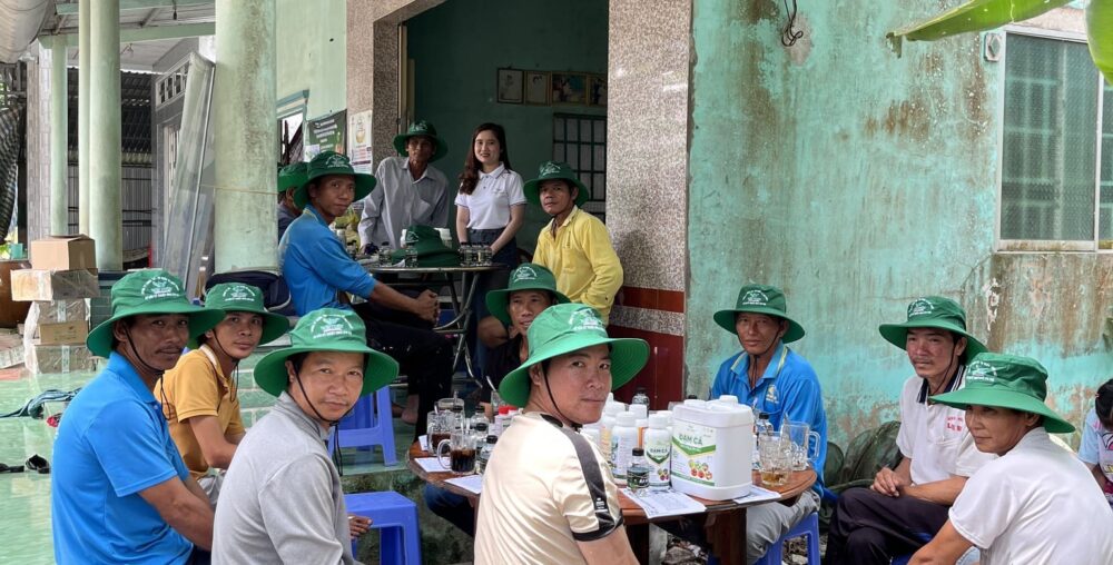 Organic farms avoid toxic inputs, improve soil health, grow clean, sustainable food that supports nature.