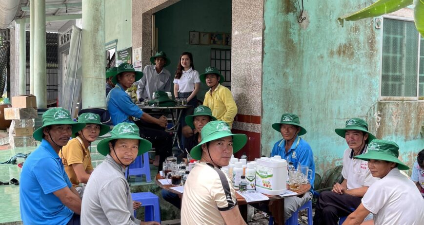 Organic farms avoid toxic inputs, improve soil health, grow clean, sustainable food that supports nature.